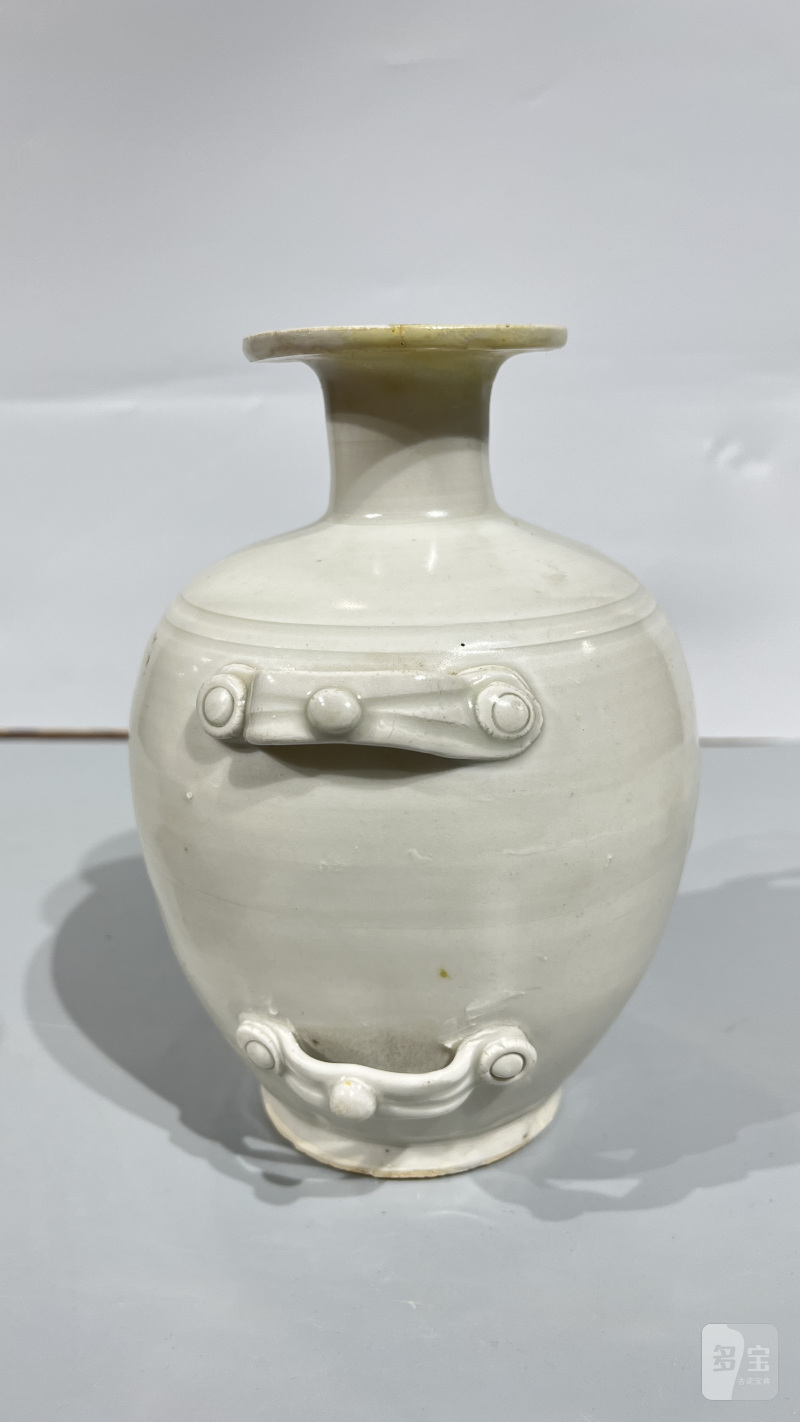 明 白釉穿带瓶 - 图5